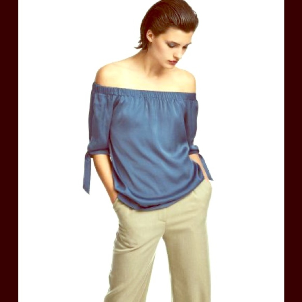 4/$20 H&M OFF SHOULDER BOW TIE SLEEVE TOP BLUE 8